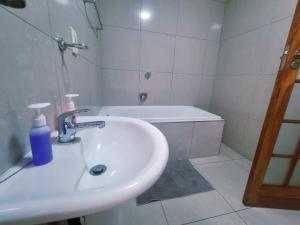 African Crest Guest House