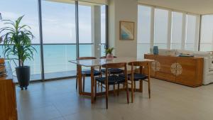 Exclusive & New Penthouse Apartment With Ocean View