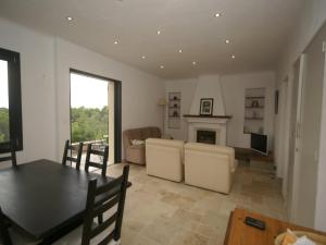Maisons de vacances Holiday Home in Var with Private Pool : photos des chambres