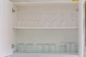 Gem in Fourways , Modern 2-Bed Apartment