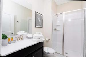 Gorgeous 4 Bd w Pool at Champions Gate Resort 1020