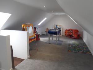 Maisons de vacances Charme & confort, Mer a 200m, grand jardin, GR34 : photos des chambres