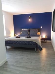 Maisons de vacances Charme & confort, Mer a 200m, grand jardin, GR34 : photos des chambres