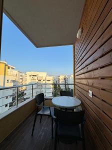 Sea View Deluxe Apartments Qerret Golem
