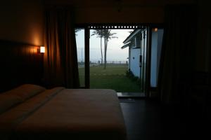 Ayada Cliff Beach Villas