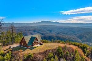 Pigeon Forge Panorama by American Patriot Getaways