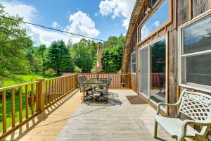 Hike & Fish: Delaware River Cabin w Views