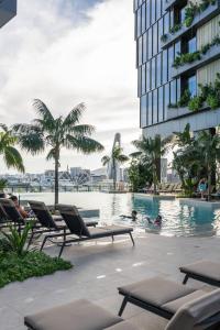 Crowns Jewel - Lv 51 Skybound Sanctuary on Casino