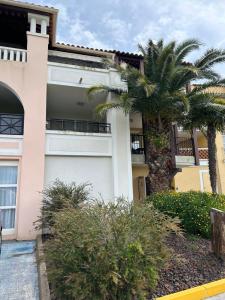 Cap Esterel C9 - Studio cabine avec terrasse et parking privatif