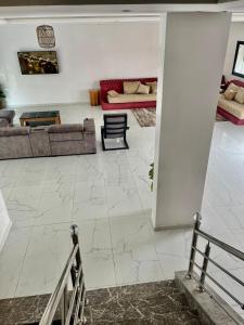 Spacieuse villa oued cherrat bouznika