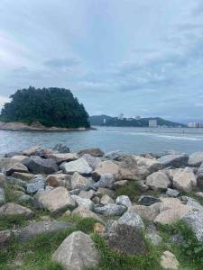 Apto Pé na Areia com wifi e ar condicionado