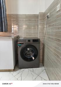 The pine 1 bedroom house California plaza