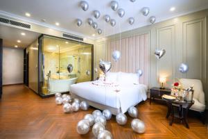 Adamo Hotel Hung Yen - Free Daily Access To The Jimjilbang