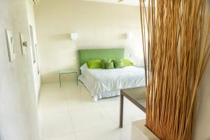 Casa Blanca #1 Beautiful modern beach house