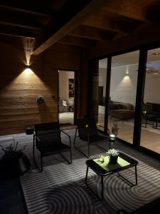 Loft N 39 - ekskluzywny apartament pod Zamkiem w Mosznej