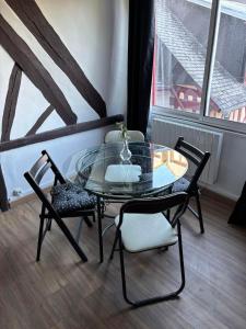 Appartements L-Adresse - Charmant Duplex au coeur de Rouen : photos des chambres