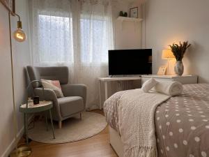 B&B / Chambres d'hotes Jolie Chambre Confortable : photos des chambres