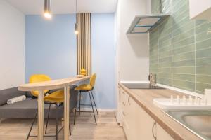 Home Chueca - Gran via