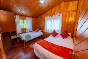 Eco Lodge Cabañas con Piscina