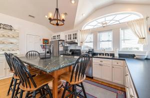 C9678 Swandipity - Panoramic Unobstructed Ocean Views, Pool!