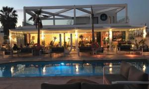 BEACHFRONT APARTMENT In MIJAS COSTA