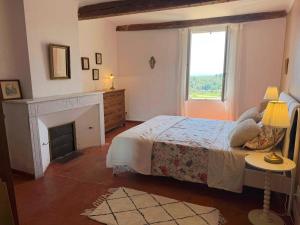 Entire house in Provence with beautiful views