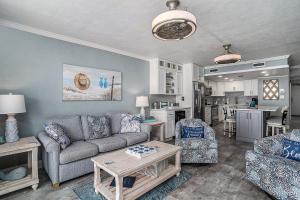 0209 Waters Edge Resort condo