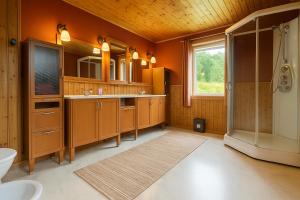 Cozy home on the island of Senja with sea views