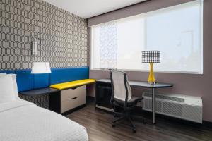 GLō Best Western Enid OK Downtown - Convention Center Hotel