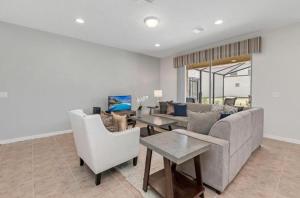 597-Beautiful West Facing Villa with Private Pool and Spa near to Disney on Resort