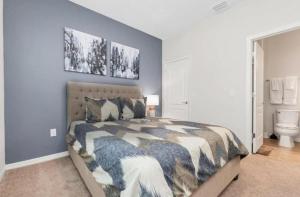 597-Beautiful West Facing Villa with Private Pool and Spa near to Disney on Resort