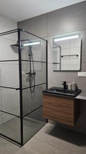 Moderný apartmán 2 s veľkou terasou