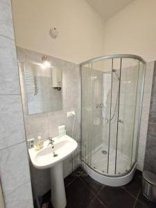 Dietla 57, studio apartment, apartment 17a, Jason