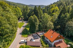 Przystanek Leśna-3 Apartamenty nad potokiem w sercu natury