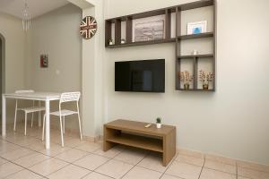 Mavretas Apartments 1