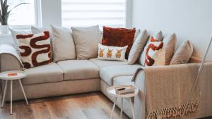 Stā by The Bridge, Inverness City Centre