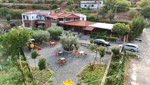 Salillari Guest house & Restaurant