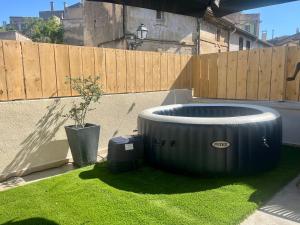 Maisons de vacances Demeure d-exception sur la place de l-eglise : photos des chambres