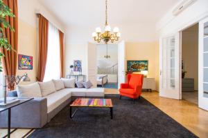 Elegant & Stylish Apartment city center