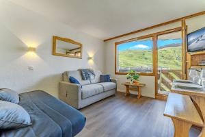 Cozy 1BR Mountain View Apartment - Ski-In Ski-Out, Val Thorens