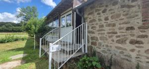 Sejours chez l'habitant Chambre Etape Isabielle : Chambre Double – Vue sur Lac