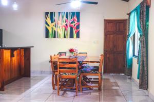 Aloha Surf Nosara - Casa Ohana