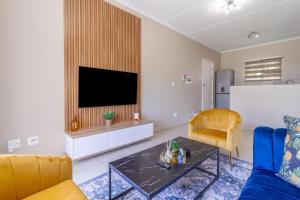 AlimamaSpaces Rodneys View