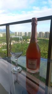 Flat completo próximo do Rio Centro Convenções Parque olimpico Record Rock in Rio Globo Jeunesse Arena Aeroporto de Jacarepaguá