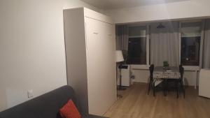 Estudio aire acondicionado 3 piscinas parking y wifi gratuitos