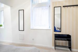 Central Comfort with a Chic Touch