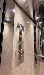 Nikol Sapphire Suite