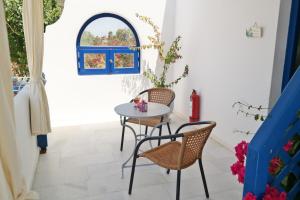 Maroussa Studios Naxos Greece