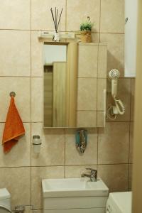 ILIEVSKI apartment 8
