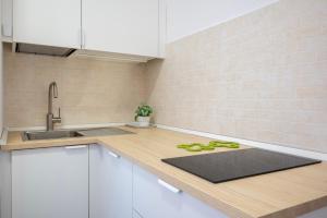 BRIKS Vicino Aeroporto di Caselle Self Check-in H24